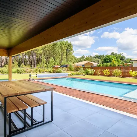 Superbe Au Calme Avec Piscine *